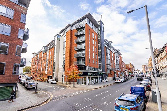 2 Bedroom Flat To Rent In Nottingham, NG1