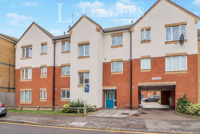 2 Bedroom Flat To Rent In Sarum Court, Sarum Road, Luton, LU3
