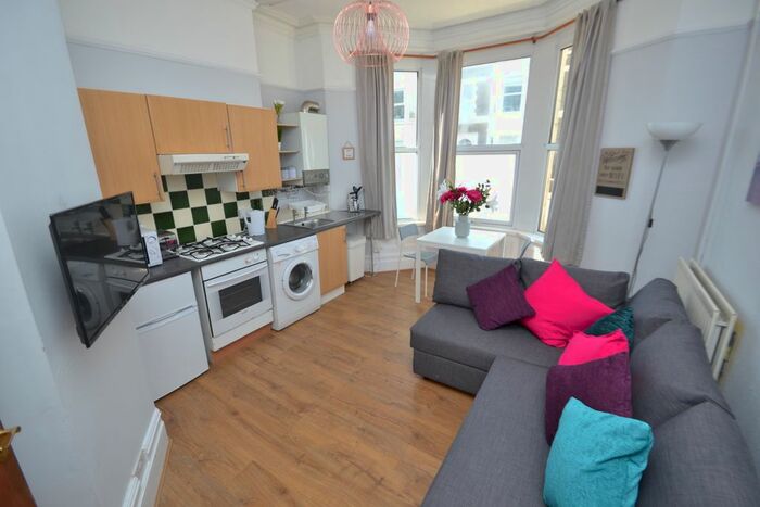 1 Bedroom Property To Rent In Claude Road, Roath, Cardiff, CF24