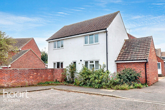 3 Bedroom Detached House For Sale In Gardenia Place, Clacton-On-Sea, CO16