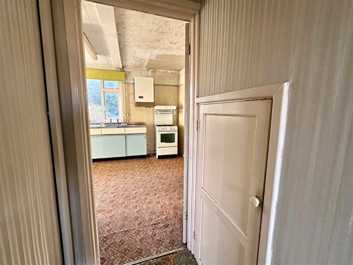 2 Bedroom Semi-Detached House For Sale In Alauna Avenue, Alcester, B49