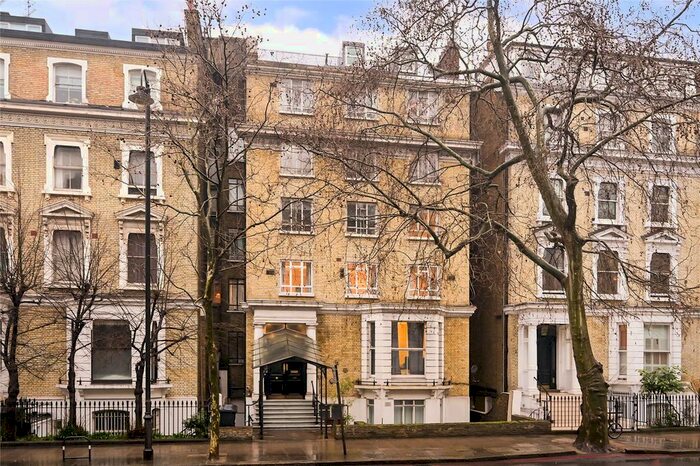 1 Bedroom Flat To Rent In Cromwell Road, Earls Court, SW5