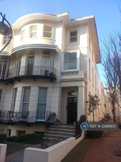 2 Bedroom Flat To Rent In Lansdowne Place, Hove, BN3