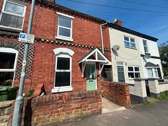 2 Bedroom Property To Rent In Lea Street, Kidderminster, DY10