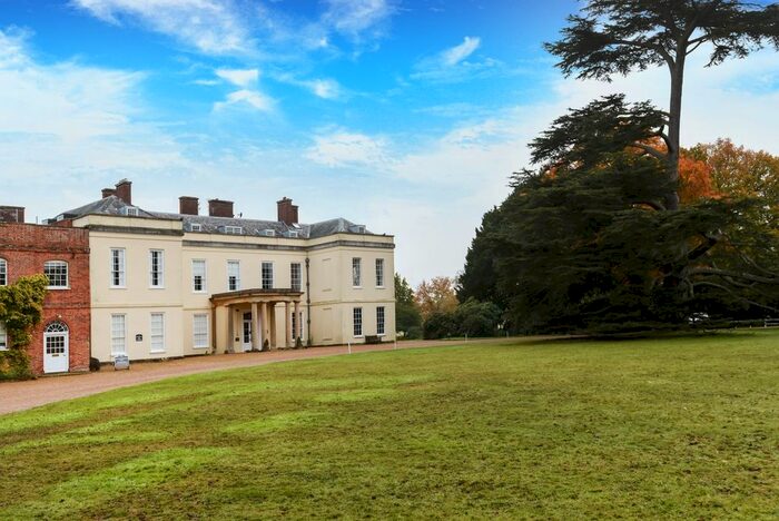 1 Bedroom Flat To Rent In Swallowfield Park, Swallowfield, Reading, RG7