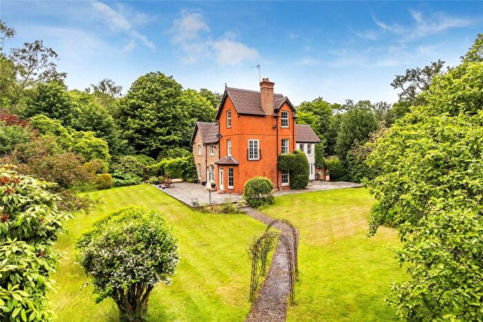 7 Bedroom Detached House For Sale In Deepcut Bridge Road, Deepcut, Camberley, GU16