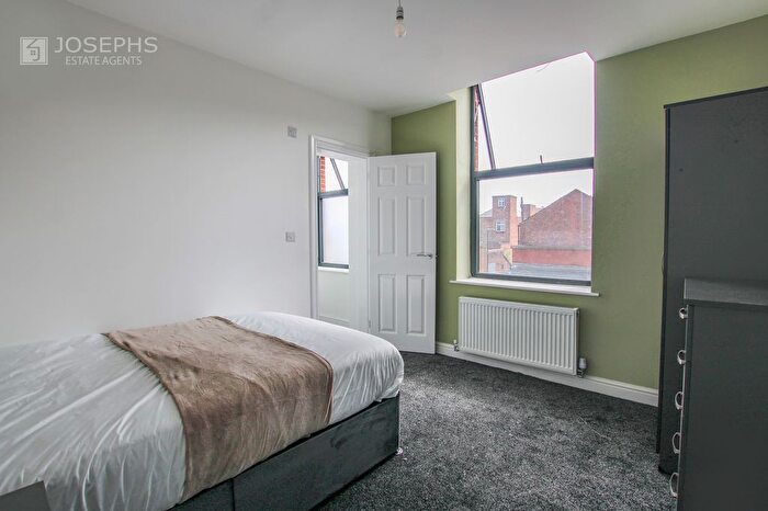 1 Bedroom Flat To Rent In Market Street, Leigh, WN7