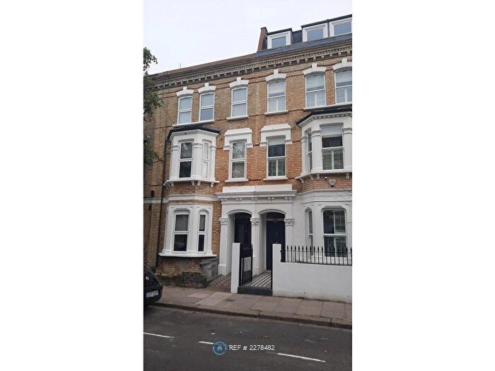 1 Bedroom Flat To Rent In Radipole Road, London, SW6