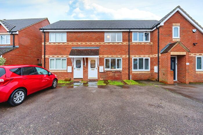 2 Bedroom Terraced House For Sale In Chervil Close, Biggleswade, SG18