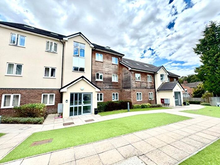 2 Bedroom Flat For Sale In Ridgway Road, Alice Court Ridgway Road, LU2