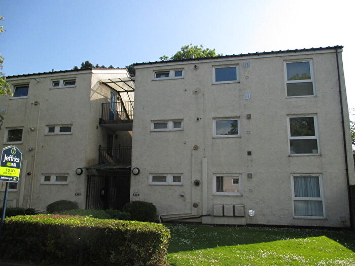 2 Bedroom Flat To Rent In Parsons Close, Hilsea, PO3