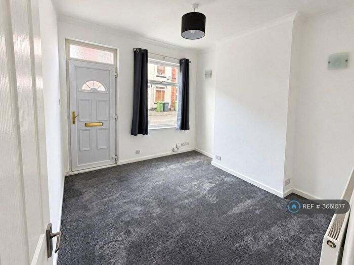 3 Bedroom Terraced House To Rent In Albert Road, Kidderminster, DY10