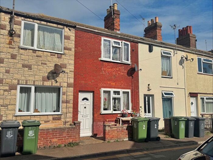 2 Bedroom Terraced House For Sale In Southampton Place, Great Yarmouth, Norfolk, NR30