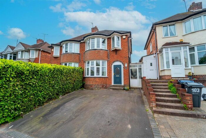 3 Bedroom Cottage To Rent In Durley Dean Road, Birmingham, B29