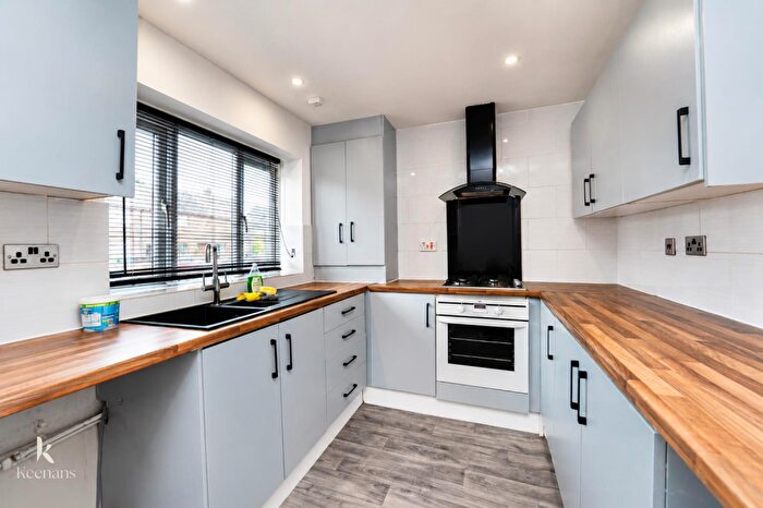 3 Bedroom End Of Terrace House To Rent In Wolsey Street, Heywood, OL10