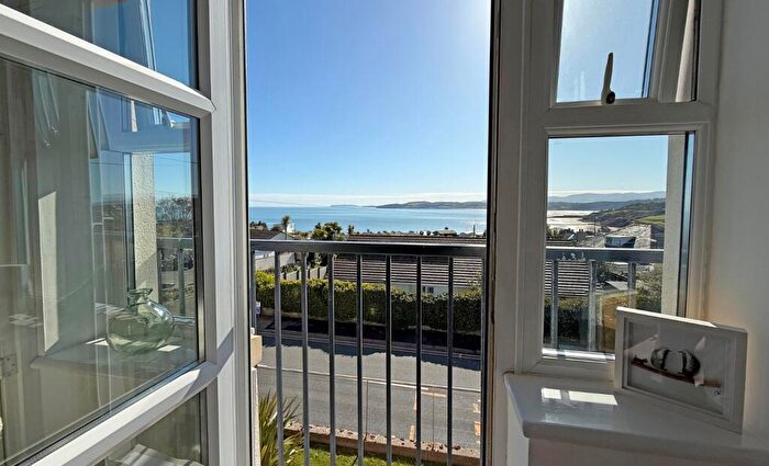 2 Bedroom Apartment For Sale In Amlwch Road, Benllech, Tyn-y-Gongl, Isle Of Anglesey, LL74