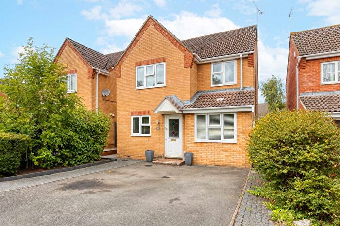 4 Bedroom Detached House For Sale In Sparrow Drive, Stevenage, Hertfordshire, SG2