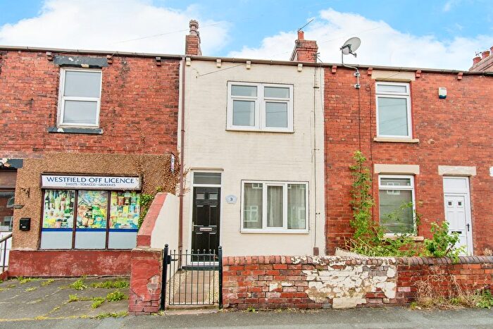 3 Bedroom Terraced House For Sale In Westfields, Castleford, WF10