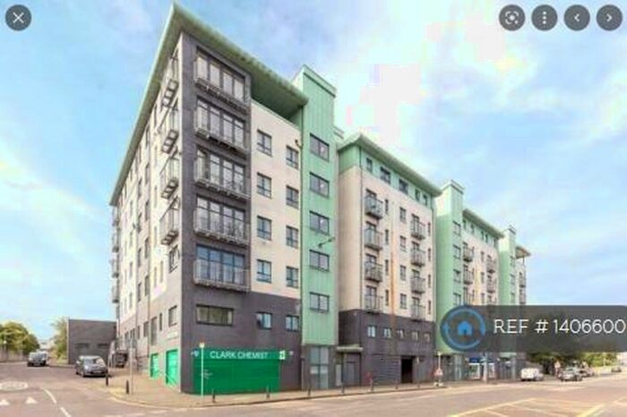 2 Bedroom Flat To Rent In Lindsay Road, Edinburgh, EH6