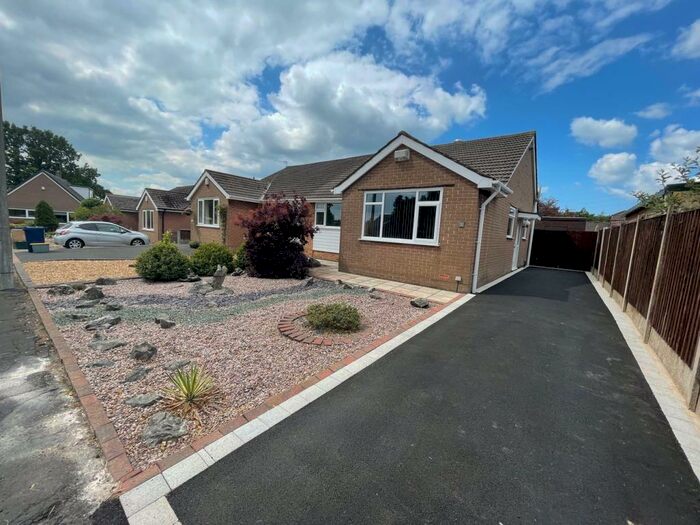 3 Bedroom Semi-Detached House To Rent In Crossfield, Hutton, Preston, PR4