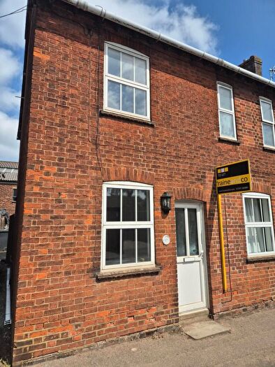 2 Bedroom House To Rent In High Street, Codicote, SG4