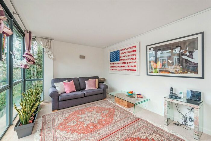 2 Bedroom Flat To Rent In Bartok House, Lansdowne Walk, London, W11