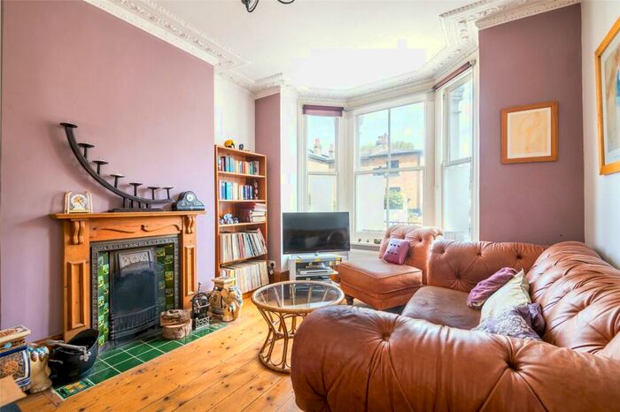 3 Bedroom Terraced House To Rent In Railton Road, London, SE24