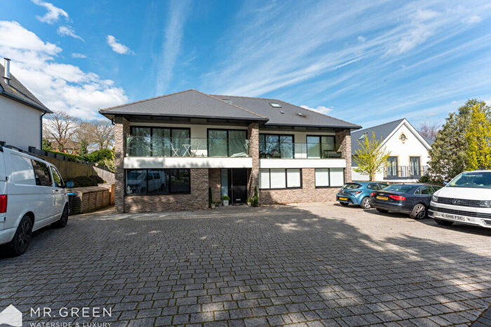 3 Bedroom Town House For Sale In Carbery Avenue, Bournemouth, BH6