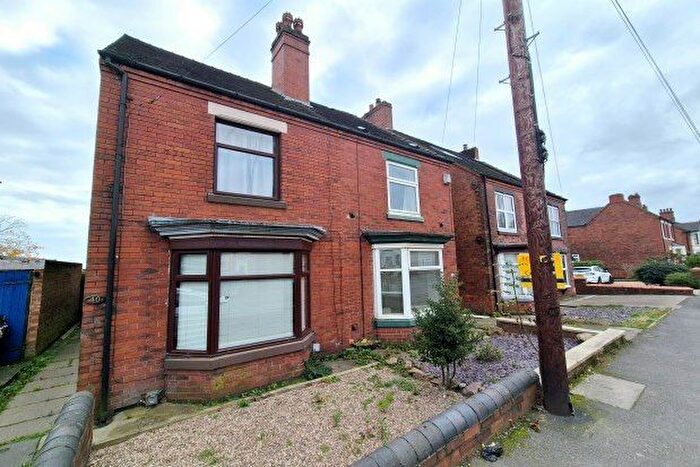 2 Bedroom Semi-Detached House To Rent In Church Street, Swadlincote, DE11