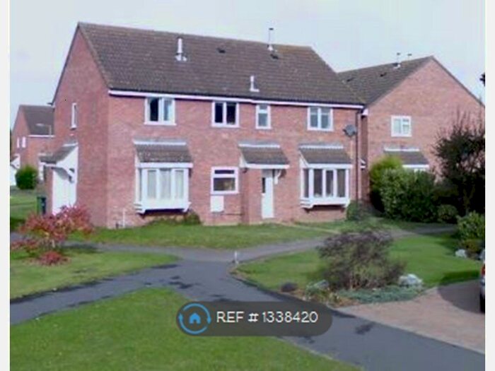2 Bedroom End Of Terrace House To Rent In Reynolds Close, St. Ives, PE27