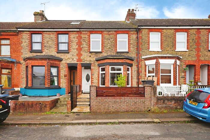 3 Bedroom Terraced House For Sale In Westbury Road, Dover, Kent, CT17