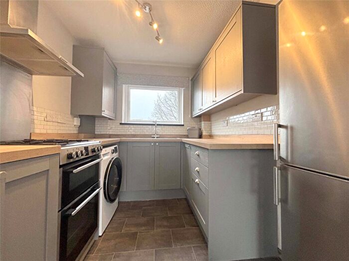 1 Bedroom Apartment To Rent In Topsham, Exeter, EX3