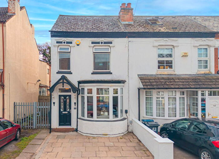 3 Bedroom End Of Terrace House For Sale In Oxford Road, Acocks Green, B27