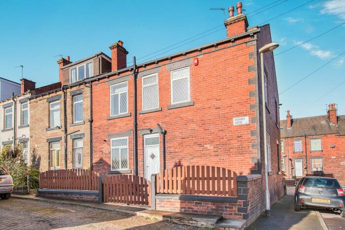 3 Bedroom Terraced House To Rent In Mount View, Churwell, Leeds, LS27