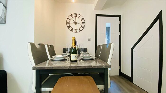 6 Bedroom House To Rent In Filton Avenue, Filton, Bristol, BS34