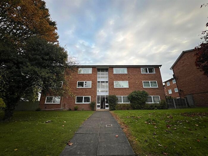 2 Bedroom Flat To Rent In Arden Court, Fentham Road, Solihull, B92
