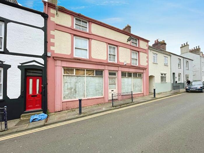 7 Bedroom Terraced House For Sale In Berry Street, Conwy, LL32