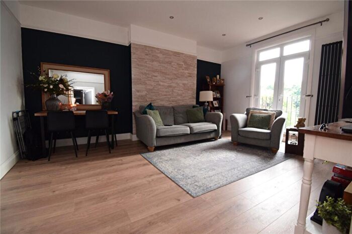 2 Bedroom Apartment To Rent In Creffield Road, Colchester, Essex, CO3