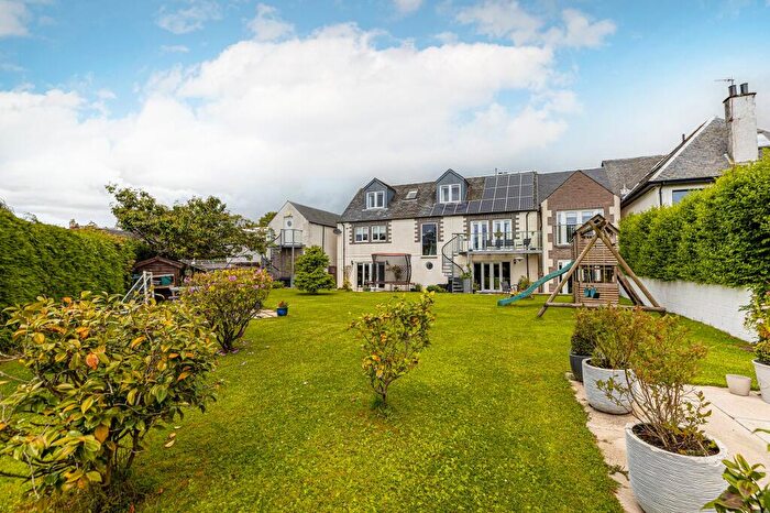 6 Bedroom Detached House For Sale In Dunmore Street, Balfron, G63
