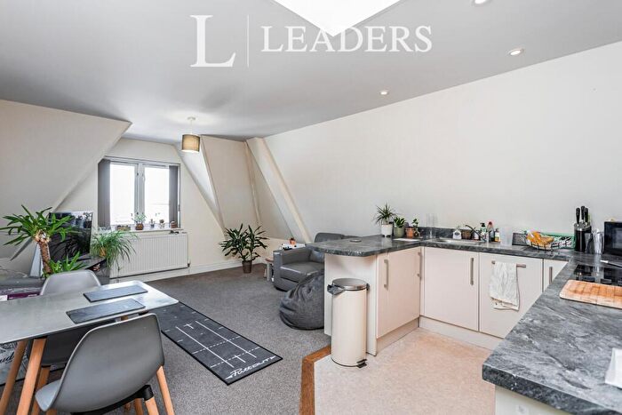 1 Bedroom Flat To Rent In Mill Court, Mill Road, Burgess Hill, RH15