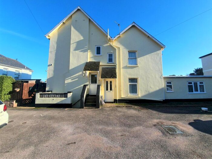 2 Bedroom Maisonette To Rent In Dartmouth Road, Paignton, TQ4