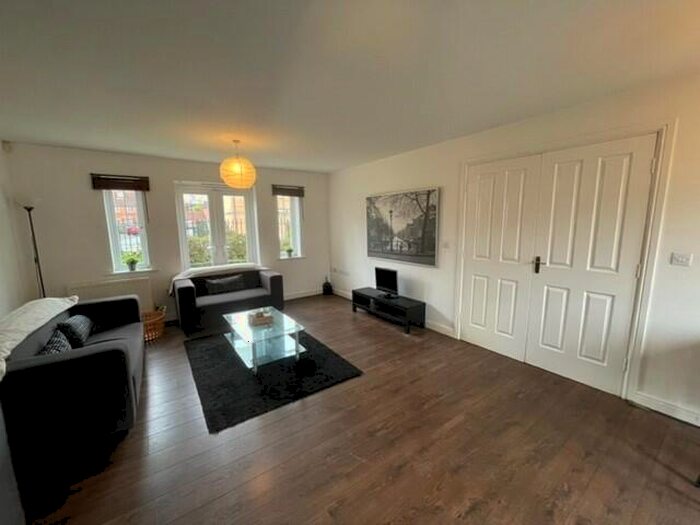 2 Bedroom Apartment To Rent In Monarch Court, Longbenton, NE12