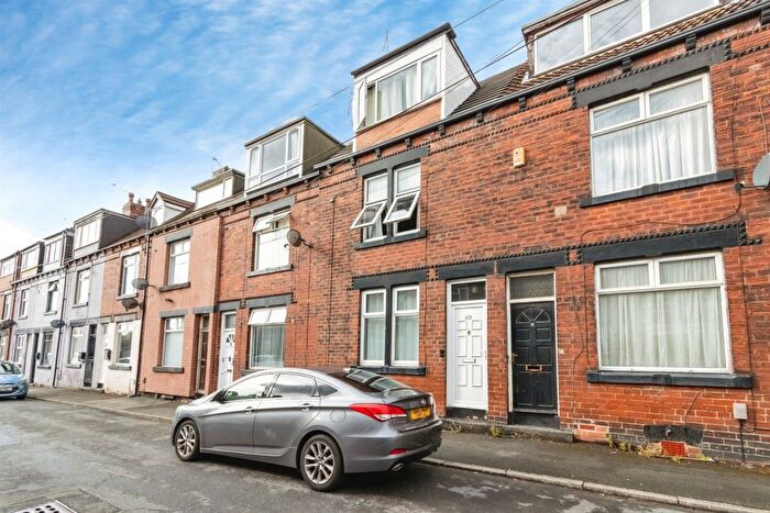 2 Bedroom Terraced House For Sale In Dawlish Mount, Leeds, LS9