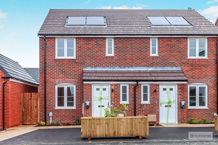 3 Bedroom House To Rent In Stanier Drive, Market Harborough, LE16