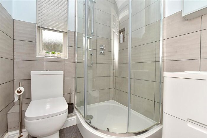 4 Bedroom Detached House For Sale In Britannia Lane, Ashford, Kent, TN23
