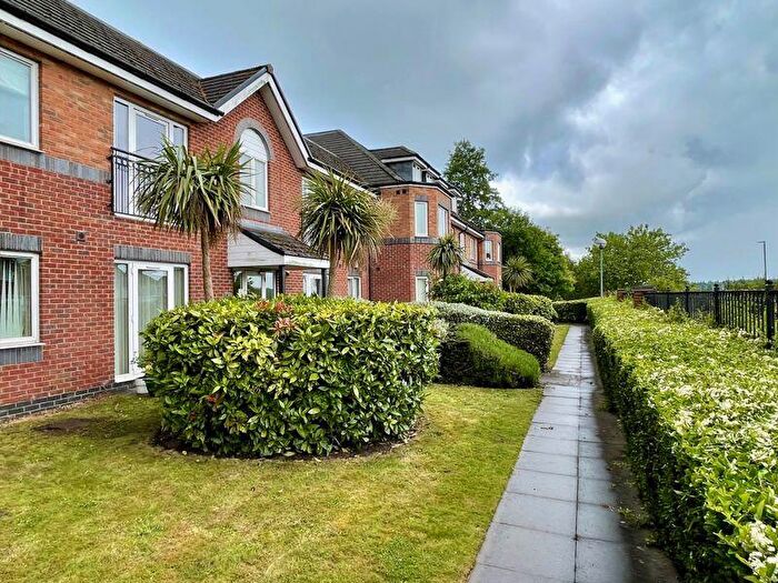 2 Bedroom Flat For Sale In Andrew Court, Greenholm Road, Great Barr, Birmingham, B44