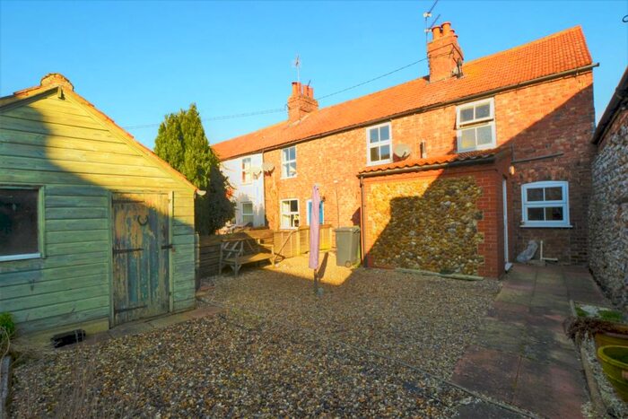 3 Bedroom Terraced House To Rent In Oak Row, The Green, Hempton, NR21