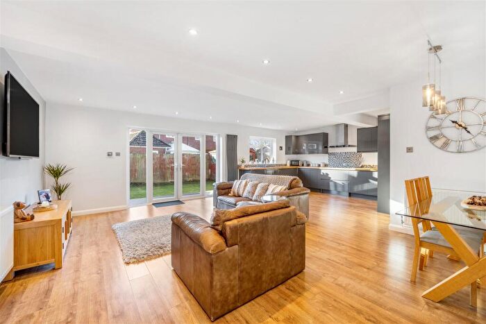 3 Bedroom Detached Bungalow For Sale In Old Main Road, Old Leake, Boston, PE22