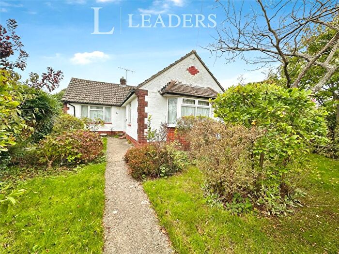 2 Bedroom Bungalow For Sale In Cherry Tree Avenue, Waterlooville, Hampshire, PO8