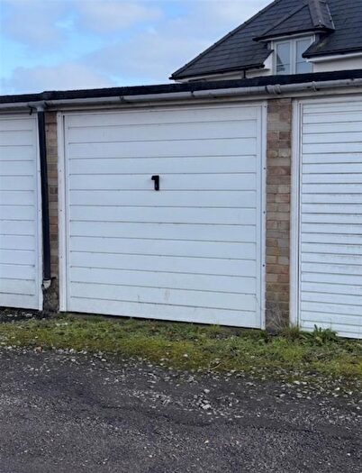Garage / Parking To Rent In New Road, Woodstock, OX20